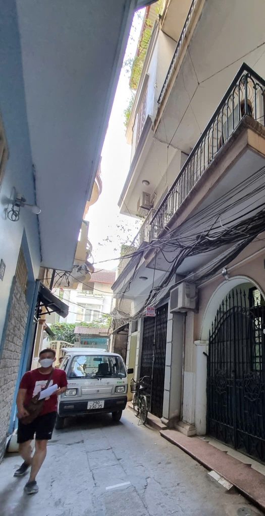 NHÀ RIÊNG 40M2 – 3 NGỦ – ngách 269 ngõ Thịnh Quang