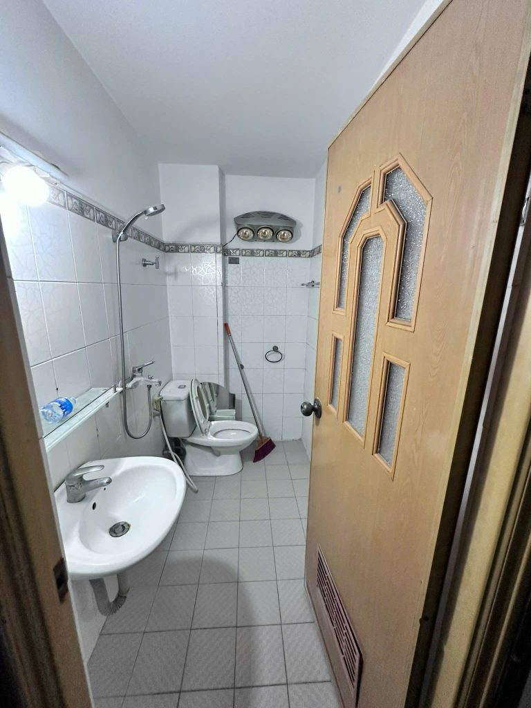 NHÀ RIÊNG 160M2 4 TẦNG – 4 NGỦ – NGÕ 371 ĐÊ LA THÀNH - ảnh 5