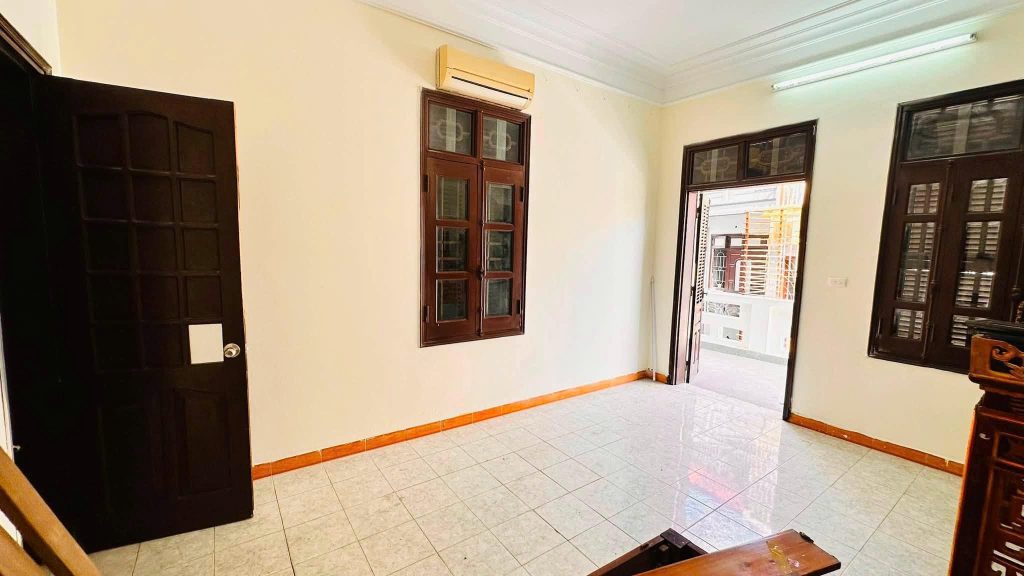 Nhà riêng 70m2 – 4 ngủ khép kín – Ngõ 804 Bạch Đằng (ctvo) - ảnh 5