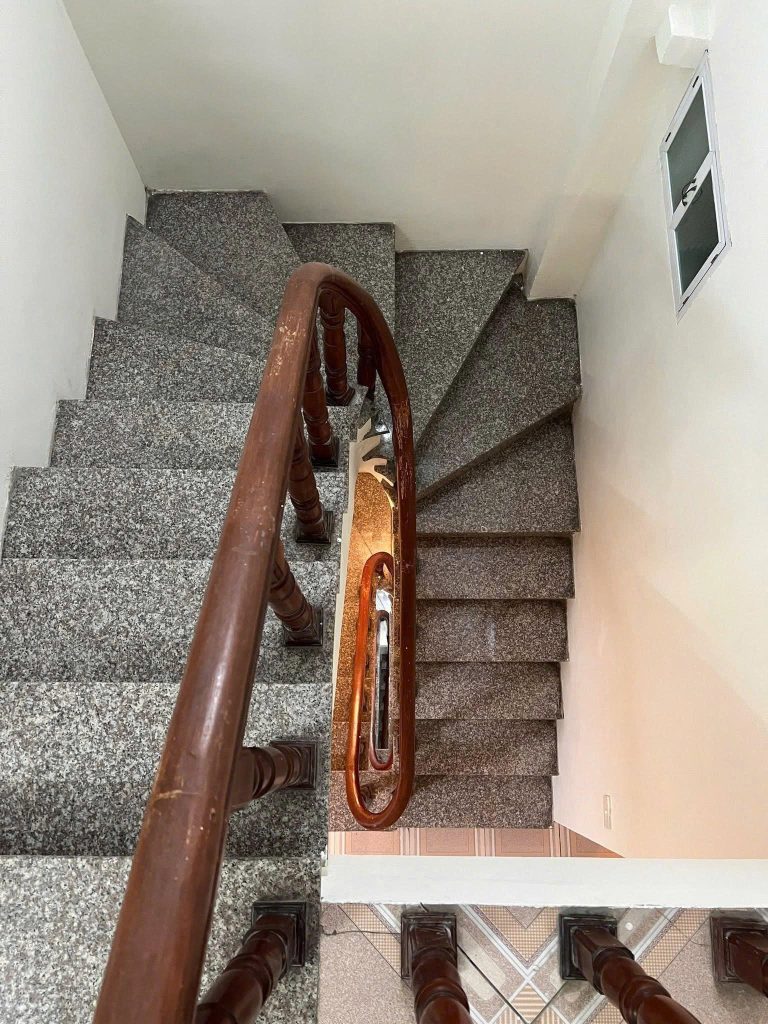 Nhà riêng 40m – 4 ngủ Ngõ 147 Tân Mai (ctvo) - ảnh 8