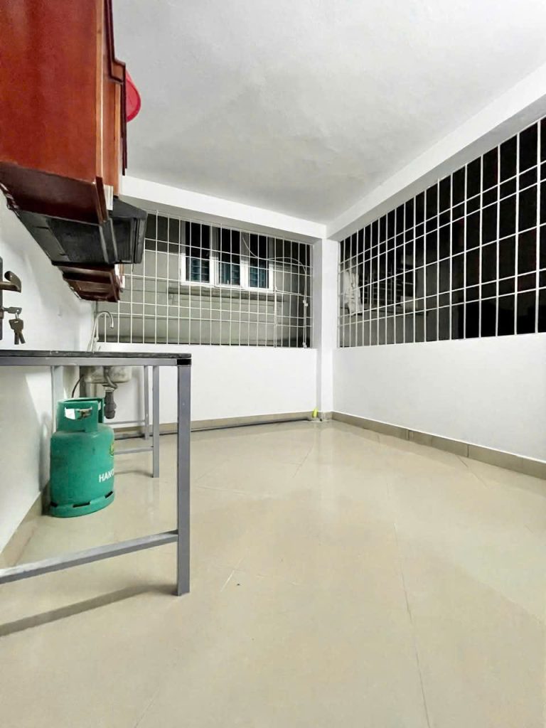 Nhà riêng 40m2 – 5 ngủ – Ngõ 686 Kim Giang (ctvo) - ảnh 5