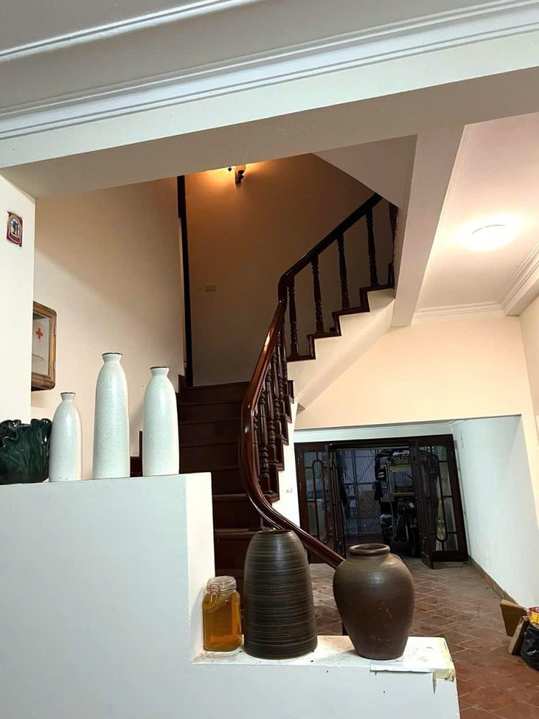 Nhà riêng(kinh doanh) 100m2- 4 ngủ- Mặt đường nguyễn khang - ảnh 7
