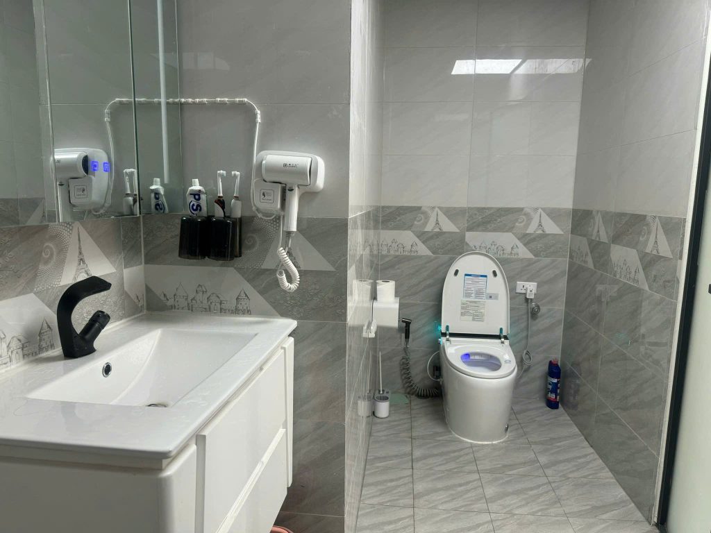 Chung cư 110m2- 3 ngủ- Nguyễn Ngọc Vũ - ảnh 5