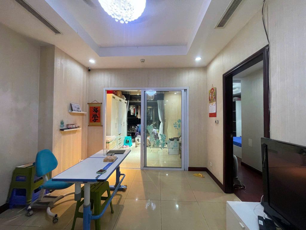 Chung cư 96m2 – 2 ngủ – 72A đường Nguyễn Trãi (Royacity) - ảnh 12