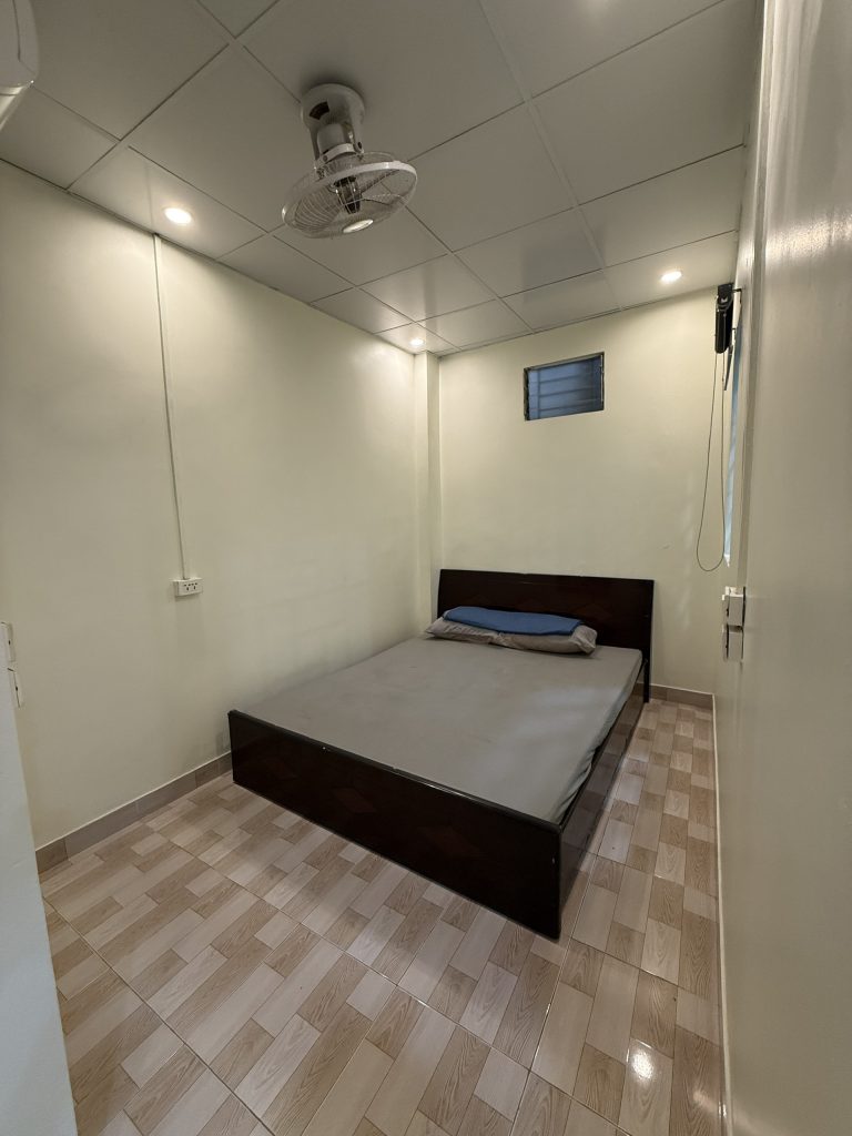 Nhà riêng 30m2- 3 ngủ- Ngõ 142 Yên Hoa - ảnh 8
