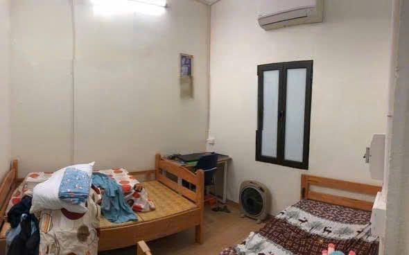 Nhà riêng 50m2- 3 ngủ- ngõ 347 Âu Cơ