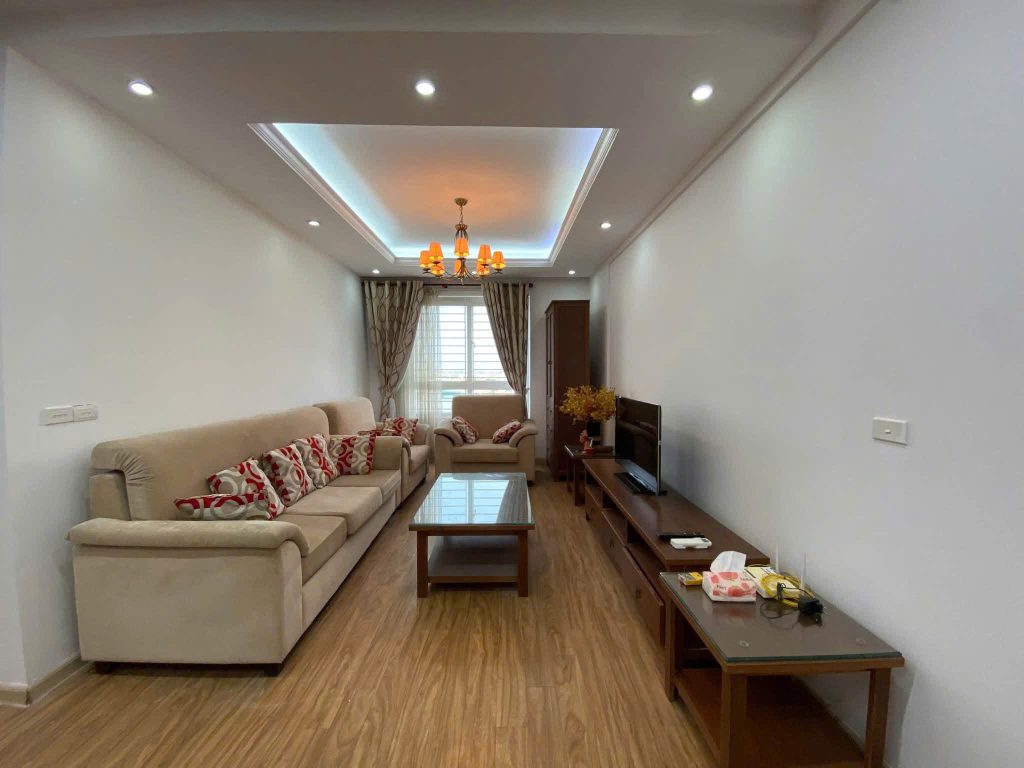 Chung cư 25 – 130m2 – 3 ngủ – Lạc Trung (ctv6372)