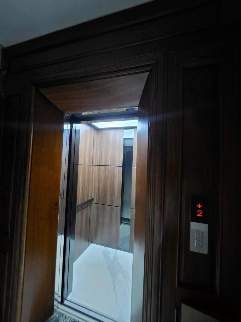 Nhà riêng 60m2- 6 Tầng thông sàn- ngõ 486 Xuân Đỉnh - ảnh 9