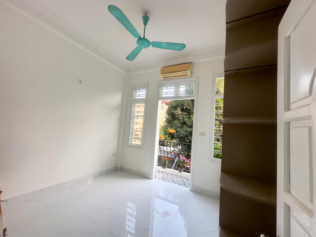 Nhà riêng 35m2 – 5 ngủ – ngõ 515 Hoàng Hoa Thám – (ctv1372) - ảnh 10