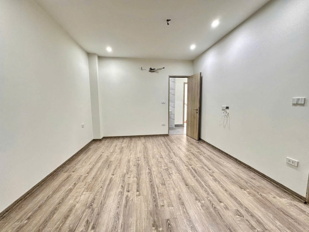 Nhà riêng – 260m2 – Tầng 1+2 – Nguyễn Quý Đức - ảnh 6