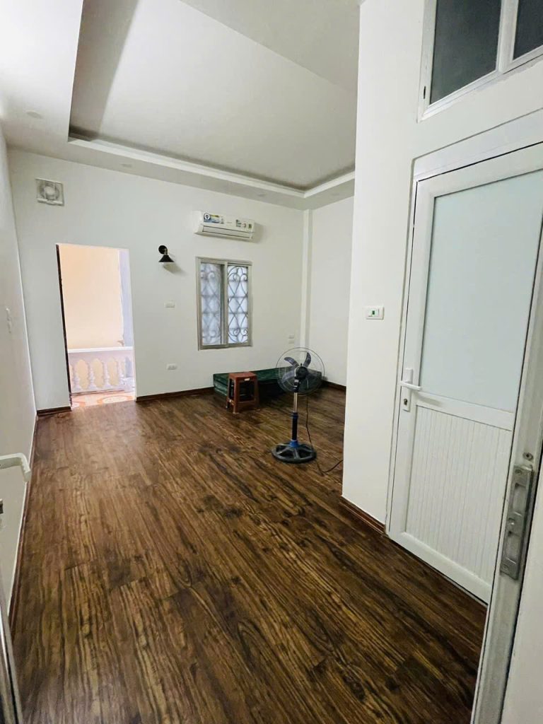 Nhà riêng 35m2 – 2 ngủ -ngõ 166 kim mã - ảnh 6