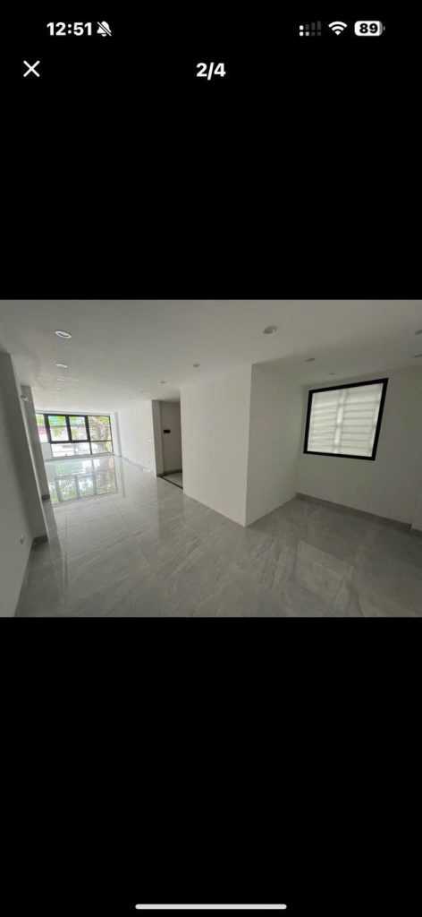 Nhà riêng 65m2 -MBKD – MẶT PHỐ ĐÊ LA THÀNH – CTV6372