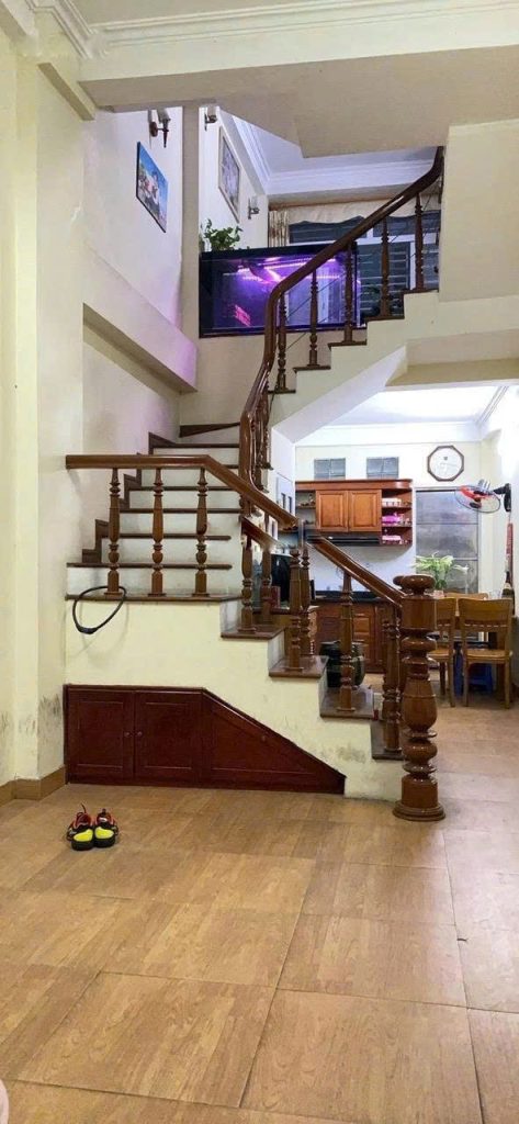 NHÀ RIÊNG (MBKD) 140M2 – 3 NGỦ – MT 3.5M – ngõ 221 Trung kính Yên Hoà – CTVO - ảnh 5