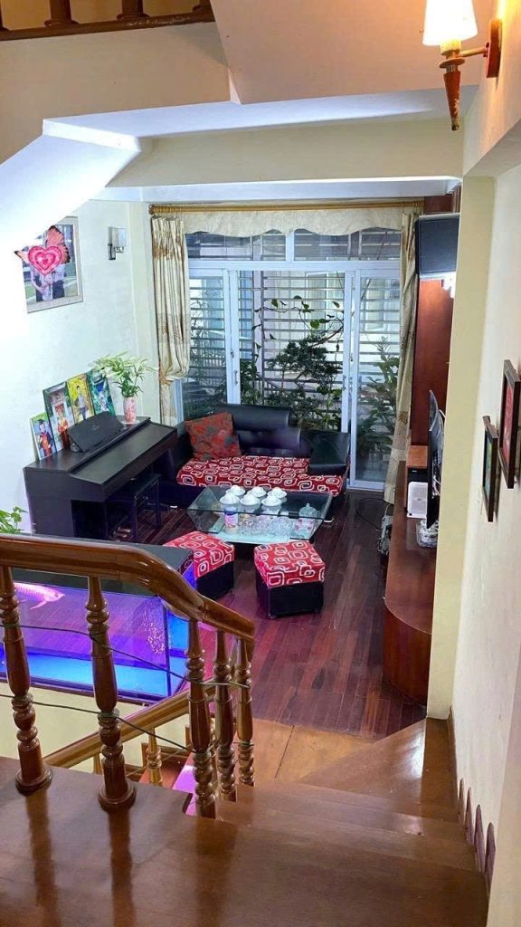 NHÀ RIÊNG (MBKD) 140M2 – 3 NGỦ – MT 3.5M – ngõ 221 Trung kính Yên Hoà – CTVO - ảnh 9