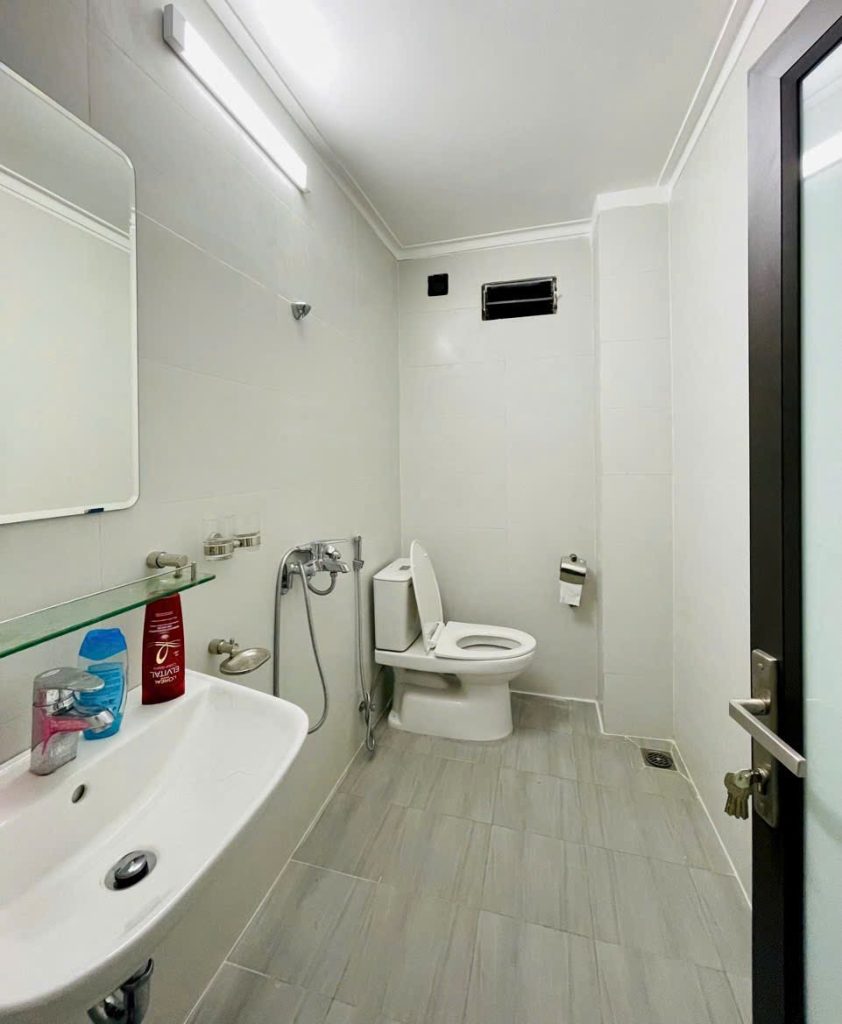 Cho thuê nguyên căn đội cấn 50m x 4 tầng x 15.5tr ,ô tô ngủ ngày đêm cách nhà 15m - ảnh 14