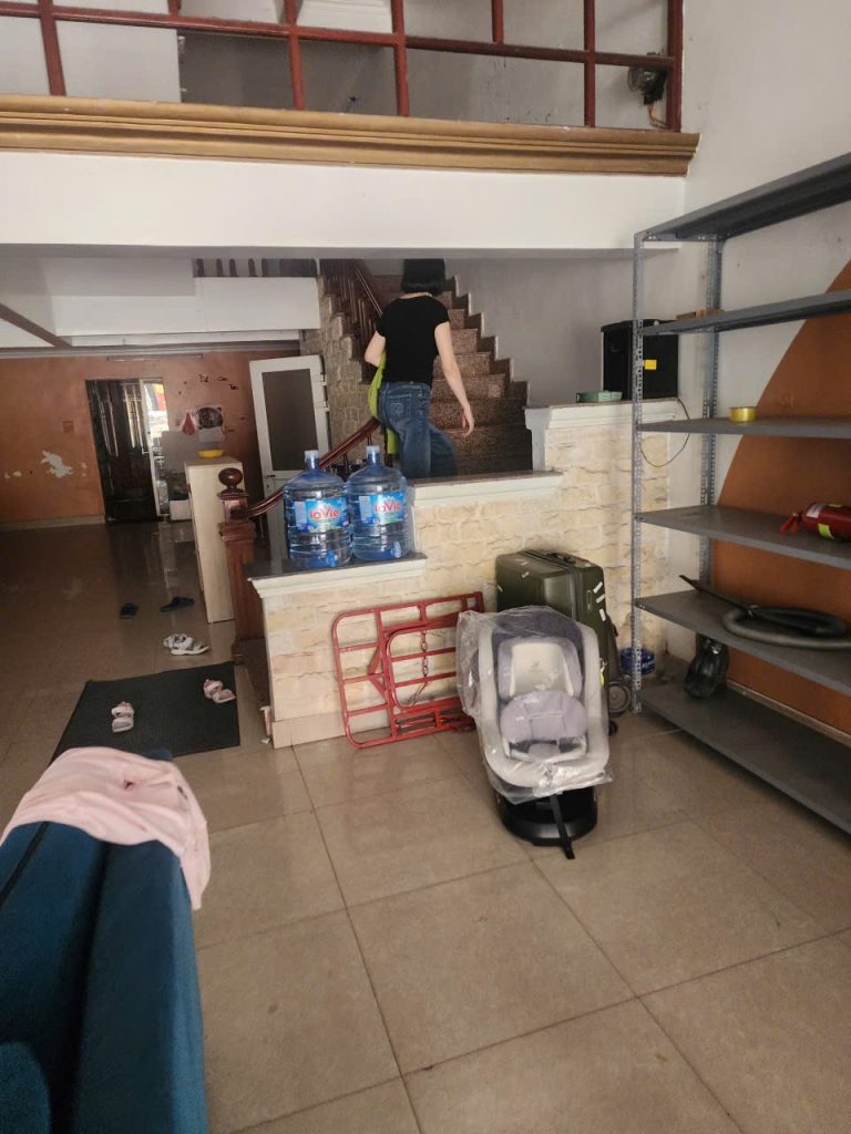 Nhà riêng – 300m2 – 4 tầng – mặt đường Phúc diễn (ctv6725)