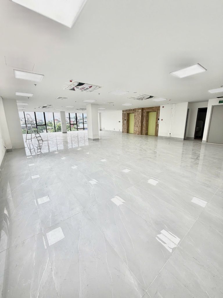 VĂN PHÒNG – 260M² – 3 MẶT THOÁNG – MẶT TIỀN 12M – NGUYỄN TRÃI (CTV5672) - ảnh 6